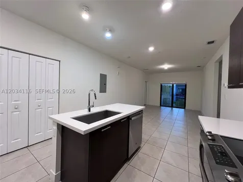 8265 NW 41st Street Doral FL 33166