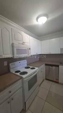 6940 Miami Gardens Drive Hialeah FL 33015