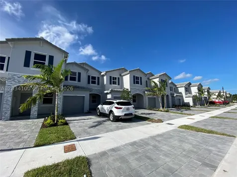 2609 SE 11th Street Homestead FL 33035