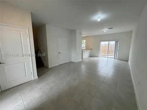2609 SE 11th Street Homestead FL 33035