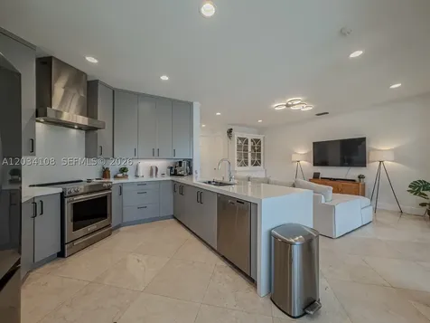 2574 Jardin Way Weston FL 33327
