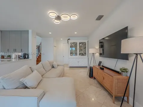 2574 Jardin Way Weston FL 33327