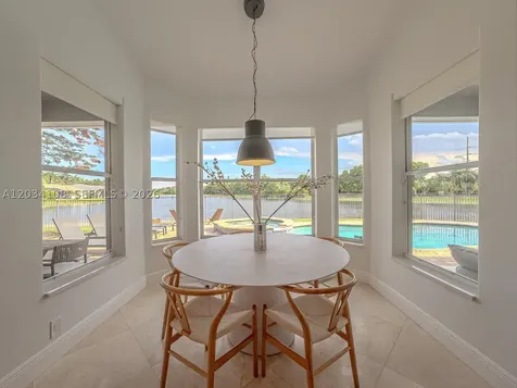 2574 Jardin Way Weston FL 33327