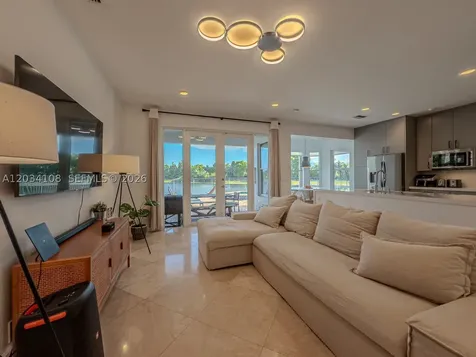 2574 Jardin Way Weston FL 33327