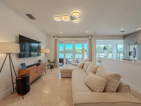 2574 Jardin Way Weston FL 33327