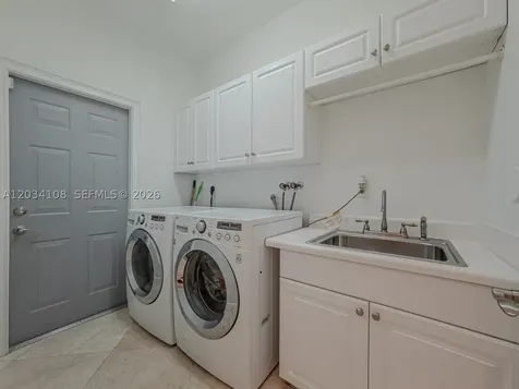 2574 Jardin Way Weston FL 33327