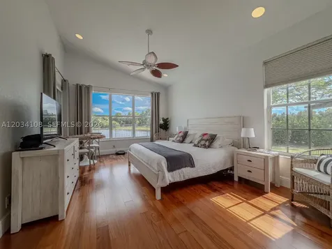 2574 Jardin Way Weston FL 33327