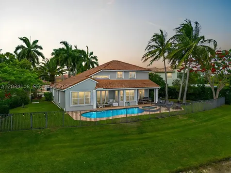2574 Jardin Way Weston FL 33327