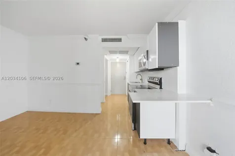 19201 Collins Avenue Sunny Isles Beach FL 33160