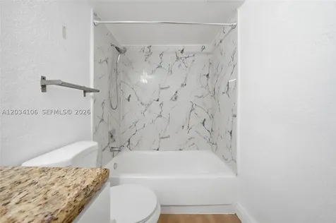 19201 Collins Avenue Sunny Isles Beach FL 33160