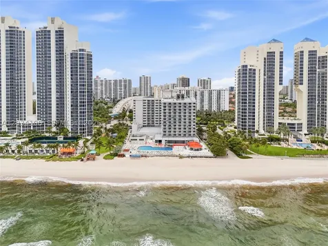 19201 Collins Avenue Sunny Isles Beach FL 33160
