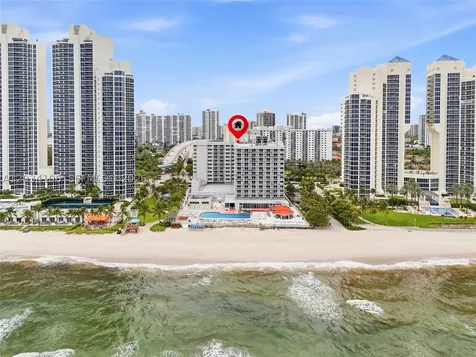 19201 Collins Avenue Sunny Isles Beach FL 33160