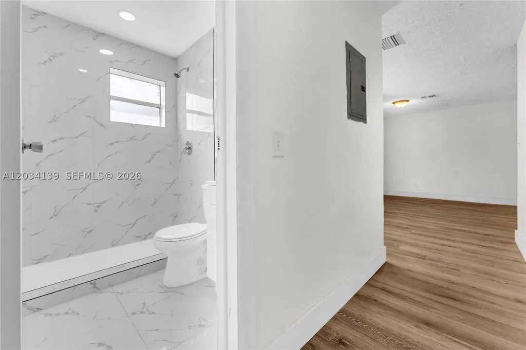 2856 NW 14th Street Fort Lauderdale FL 33311