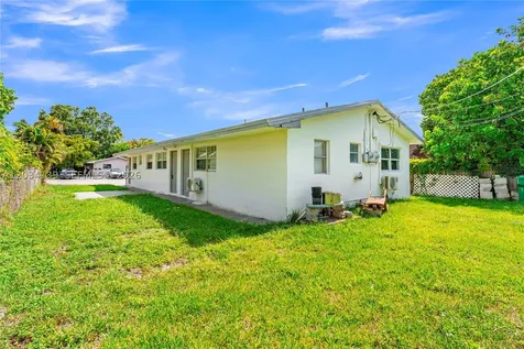 2856 NW 14th Street Fort Lauderdale FL 33311