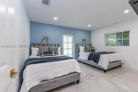 15201 SW 74th Place Palmetto Bay FL 33157