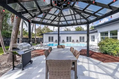 15201 SW 74th Place Palmetto Bay FL 33157