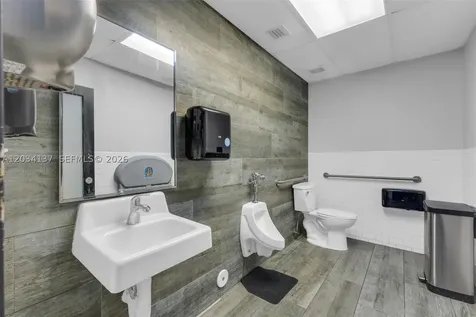 4950 W 12th Avenue Hialeah FL 33012