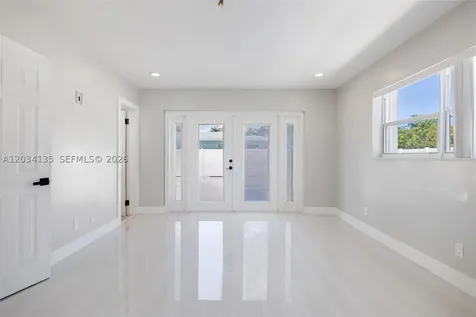 1221 SE 10th Street Deerfield Beach FL 33441