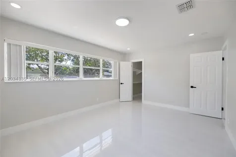 1221 SE 10th Street Deerfield Beach FL 33441