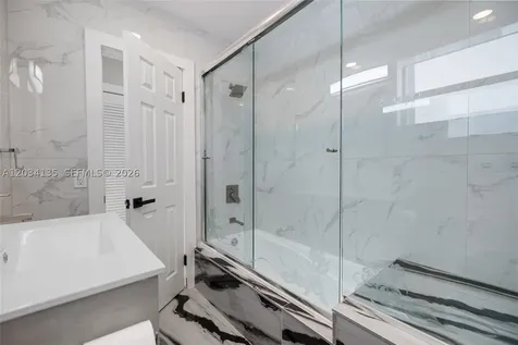 1221 SE 10th Street Deerfield Beach FL 33441