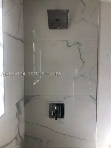 729 Meridian Avenue Miami Beach FL 33139