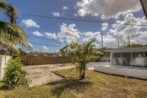 160 NW 199th Street Miami Gardens FL 33169