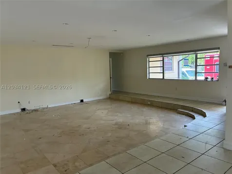 18715 NE 18th Avenue Miami FL 33179