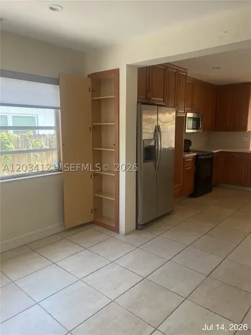 18715 NE 18th Avenue Miami FL 33179