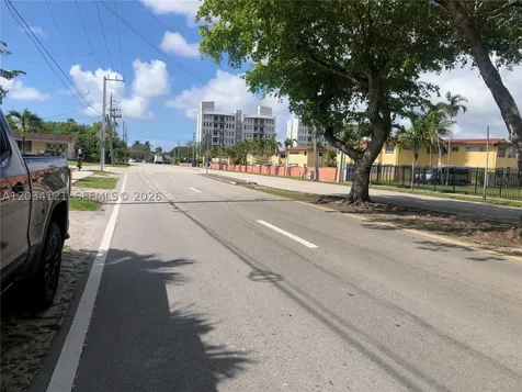 18715 NE 18th Avenue Miami FL 33179