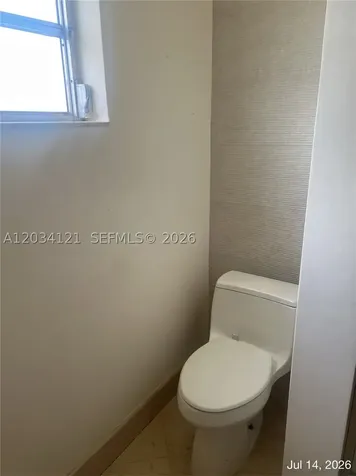 18715 NE 18th Avenue Miami FL 33179
