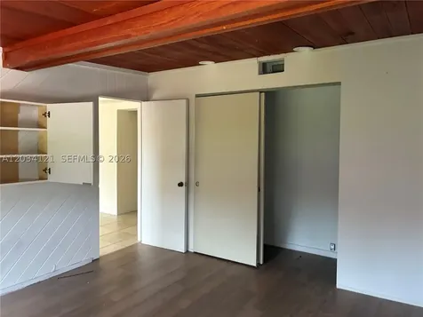 18715 NE 18th Avenue Miami FL 33179