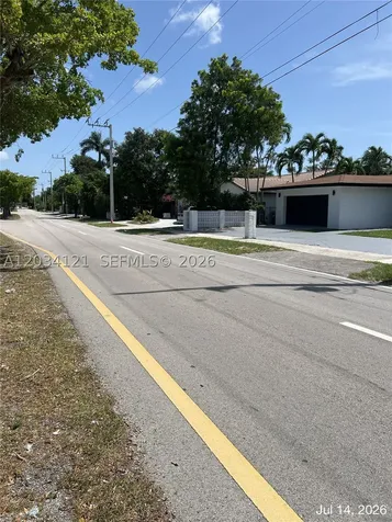 18715 NE 18th Avenue Miami FL 33179