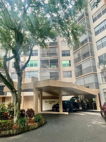 1300 Saint Charles Place Pembroke Pines FL 33026