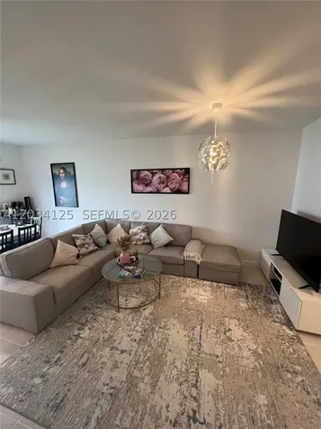 20610 NE 5th Place Miami FL 33179