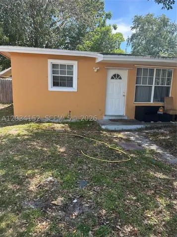 4141 SW 32nd Drive West Park FL 33023
