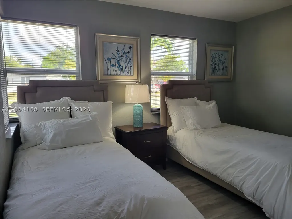2560 NE 8th Terrace Pompano Beach FL 33064