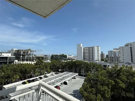 1688 West Avenue Miami Beach FL 33139