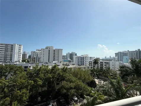1688 West Avenue Miami Beach FL 33139