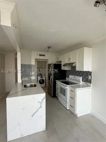 1688 West Avenue Miami Beach FL 33139