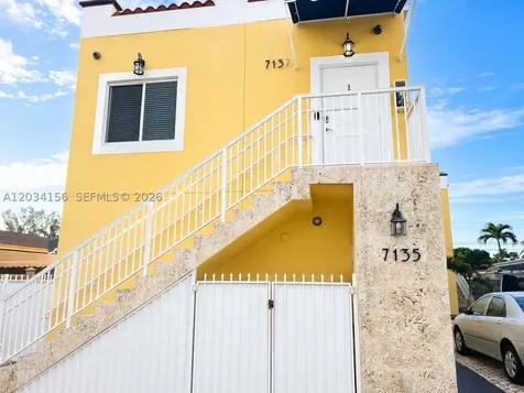 7135 SW 21st Street Miami FL 33155