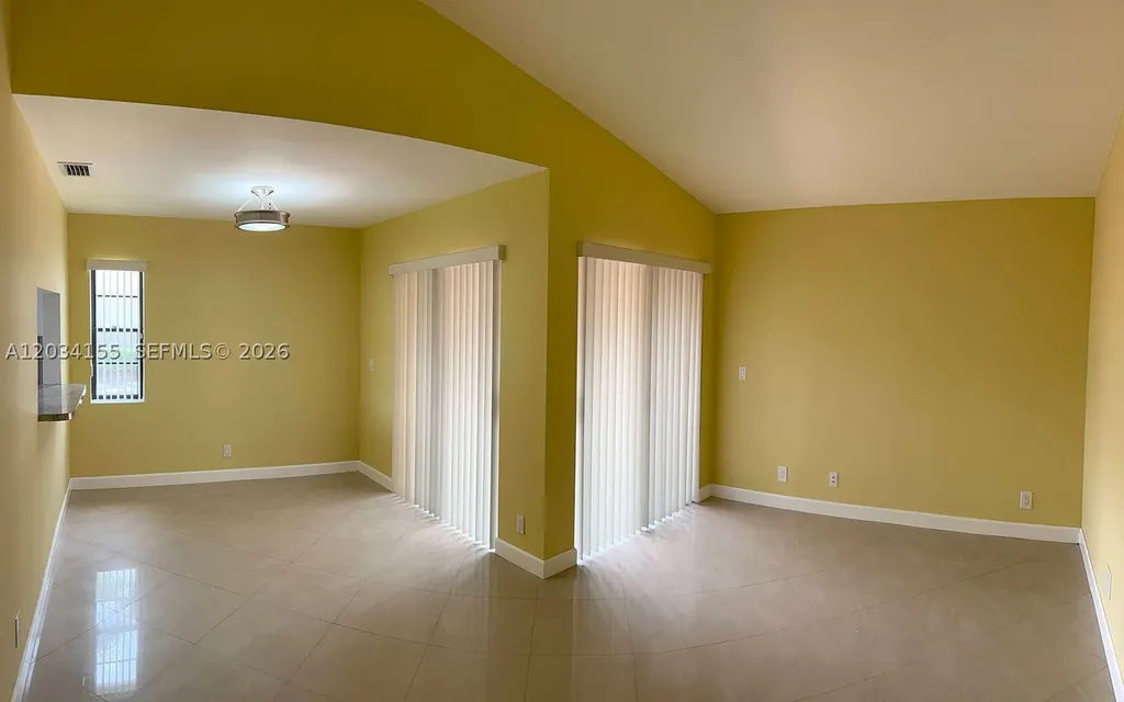 6361 NW 170th Lane Hialeah FL 33015
