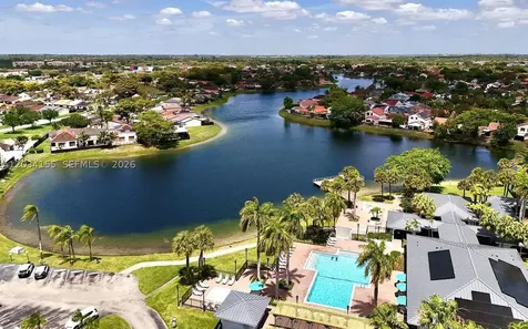 6361 NW 170th Lane Hialeah FL 33015