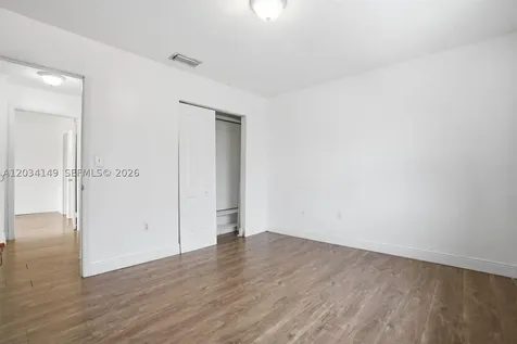 1389 NW 31st Avenue Miami FL 33125