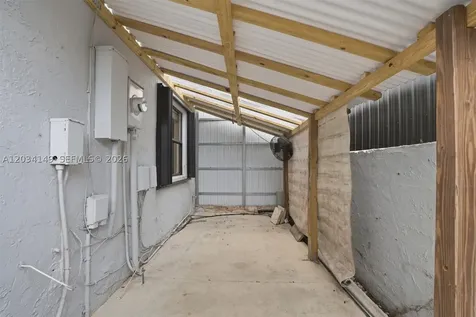 1389 NW 31st Avenue Miami FL 33125