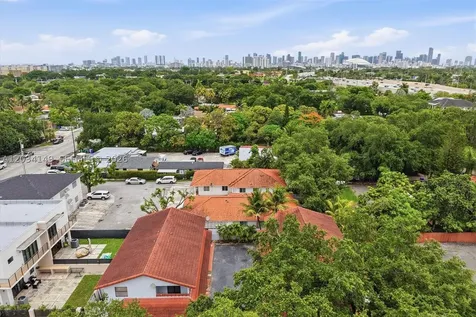 1389 NW 31st Avenue Miami FL 33125