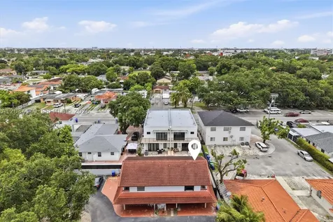 1389 NW 31st Avenue Miami FL 33125
