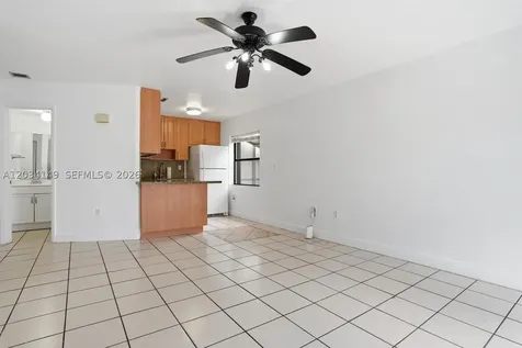1389 NW 31st Avenue Miami FL 33125