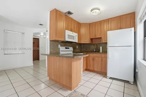 1389 NW 31st Avenue Miami FL 33125