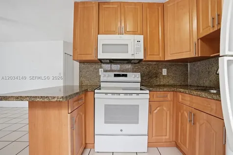 1389 NW 31st Avenue Miami FL 33125