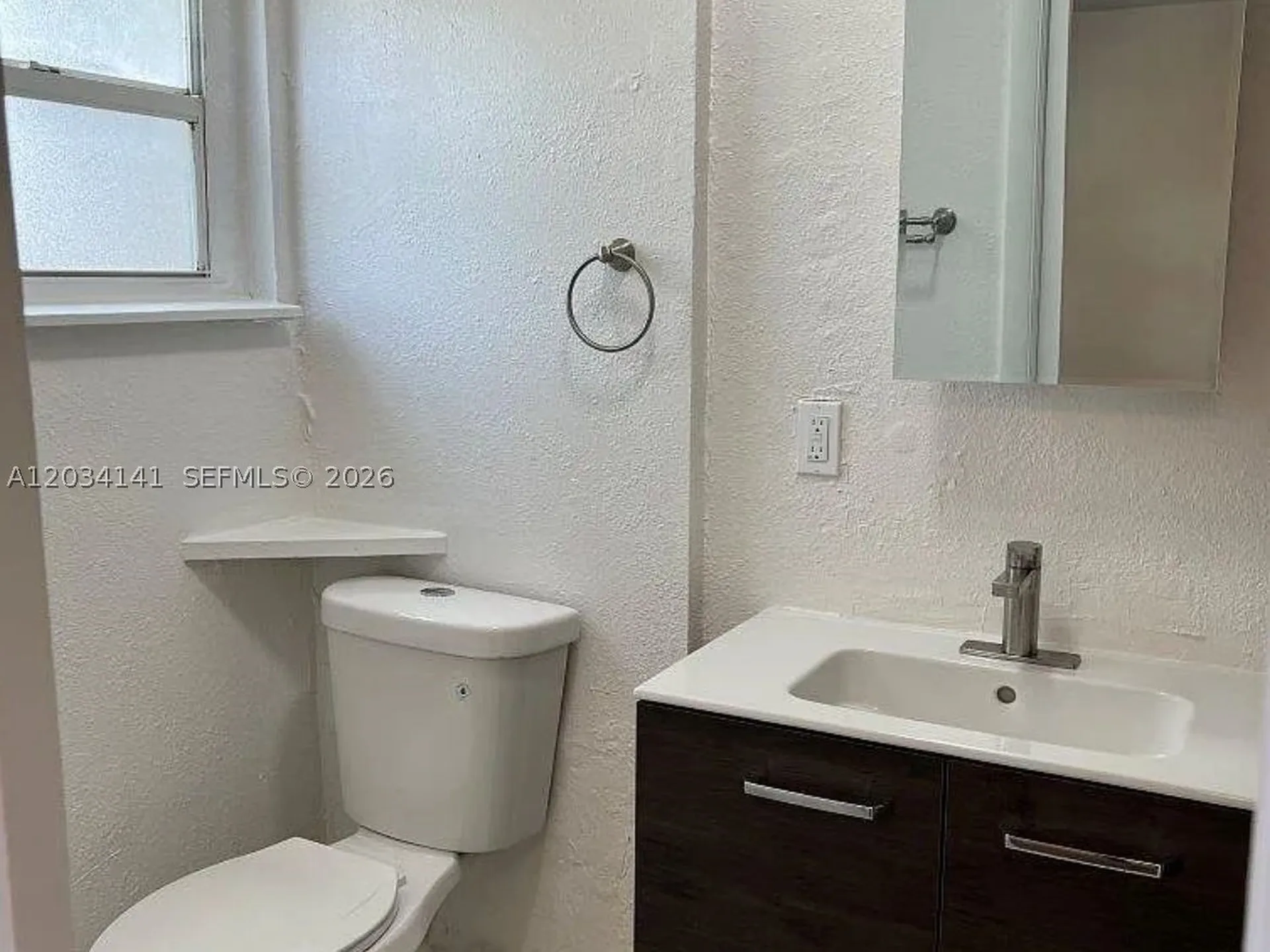 2205 Roosevelt Street Hollywood FL 33020
